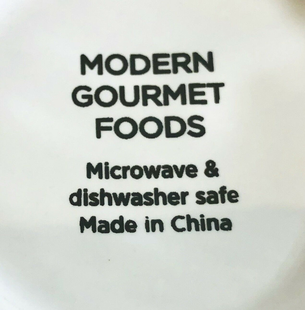 Set of 2 Modern Gourmet Foods Snowflakes Stoneware Coffee Tea Mugs Cups