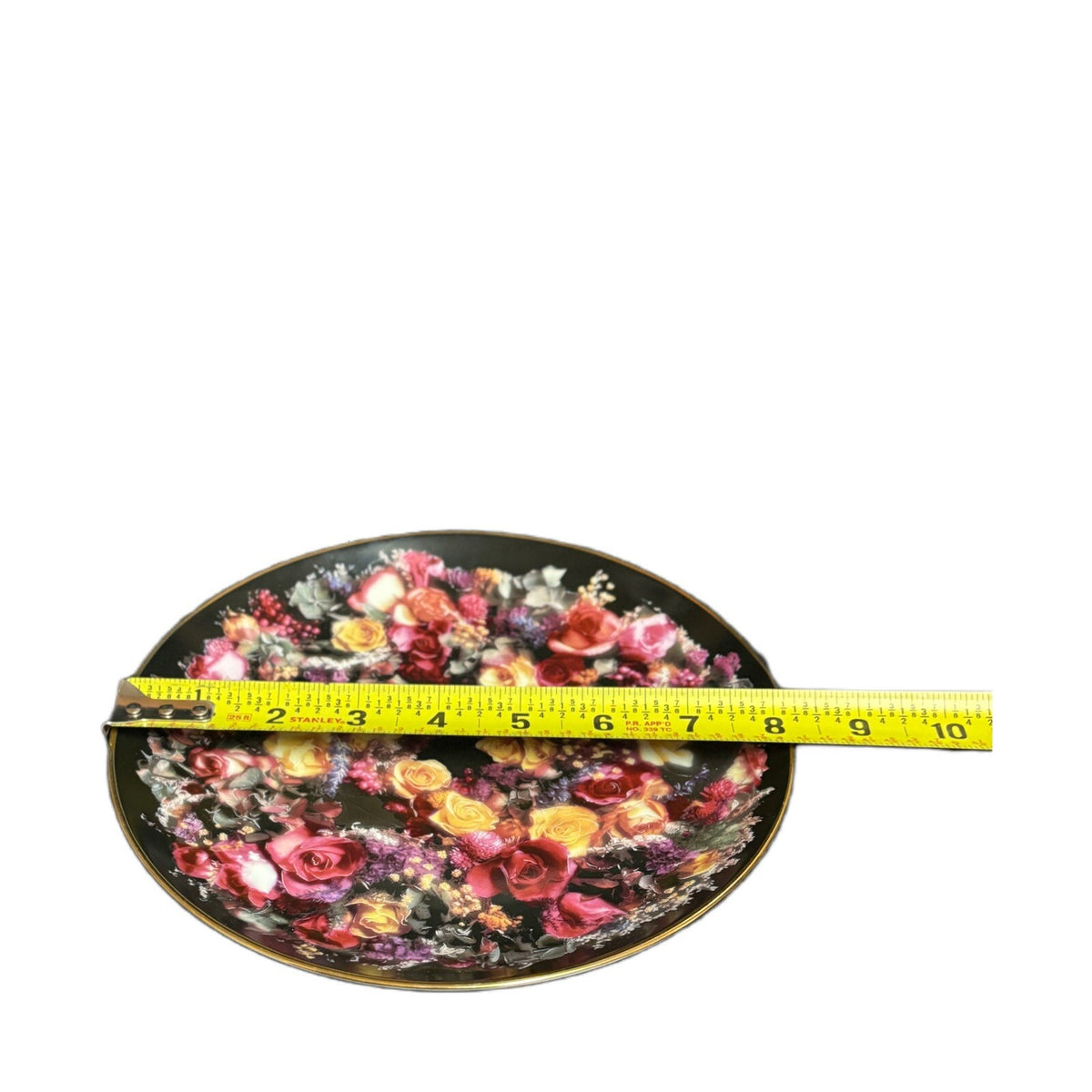 Summer’s Bounty ROSE WREATHS Collectible Floral Plate 1992 E7469 Artaffects LTD