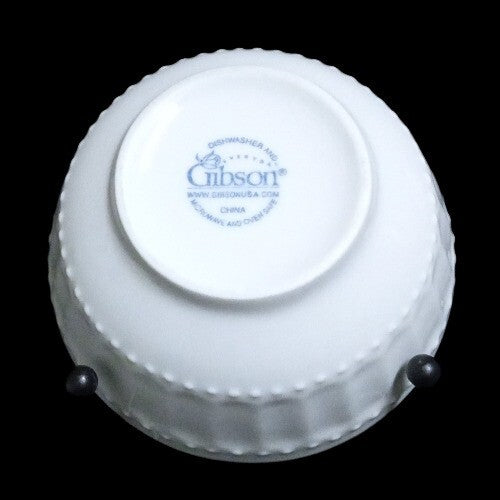 Gibson REGALIA 4-Dessert Bowls 4 3/8" D White Embossed Dots Ceramic Berry Bowl