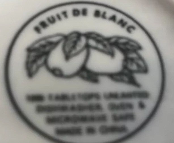 Fruit de Blanc Tabletops Unlimited 8 oz Creamer Embossed Fruit (1995)