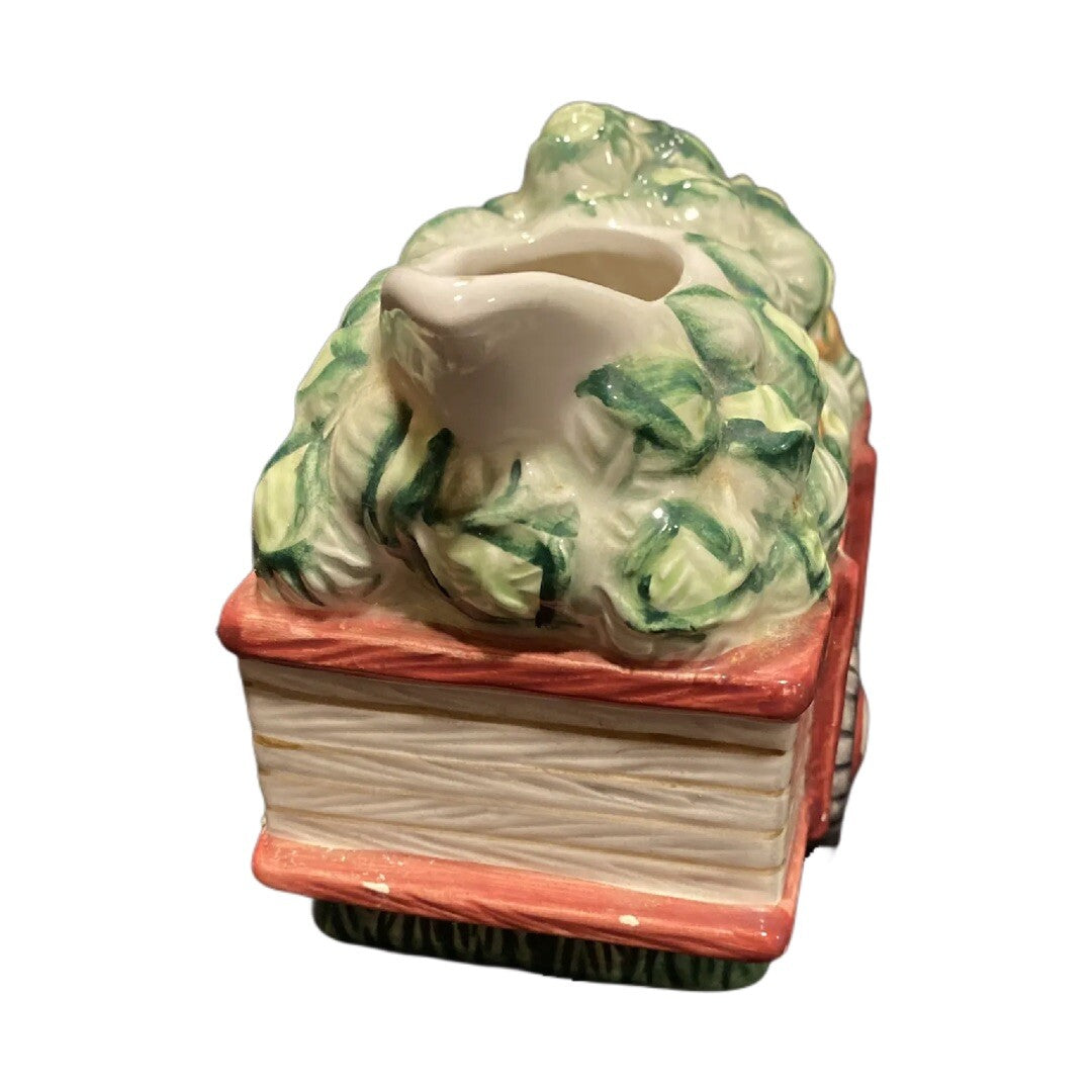 Cracker Barrel 3D Ceramic Creamer Milk 1998