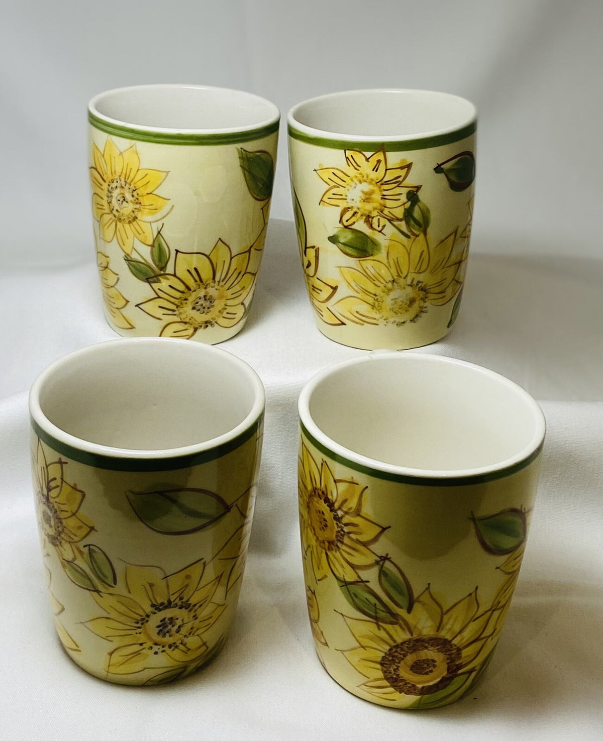 Gibson Designs 4-Mugs SUNFLOWERS Yellow Floral Ceramic Coffee Tea White Cup