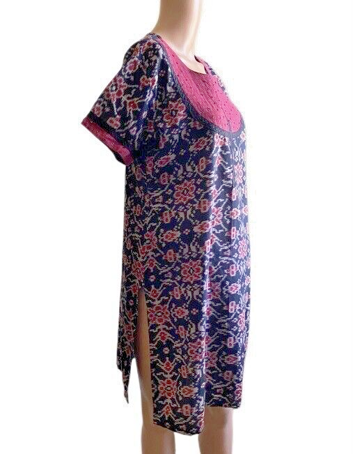 TRISHAA Kurti Dress Women Size L Indian Ethnic Kurta Short Sleeves Embellished