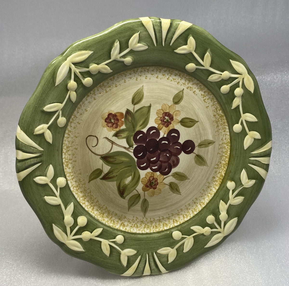 Certified Intl. La Toscana Salad Dessert Plate 8.5” Pamela Gladding GRAPE