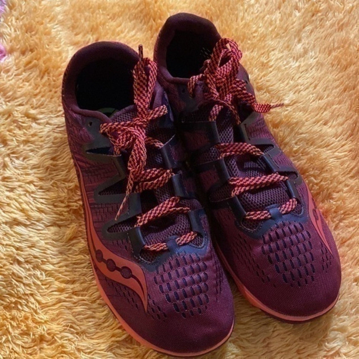 Saucony Racing Women's Carrera XC 3 Flat Running Shoes