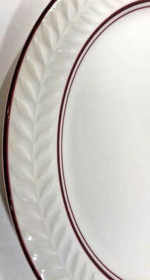 Vintage SHENANGO China 7-Dinner Plates Syracuse Embossed Laurel Red Band 10.5"D
