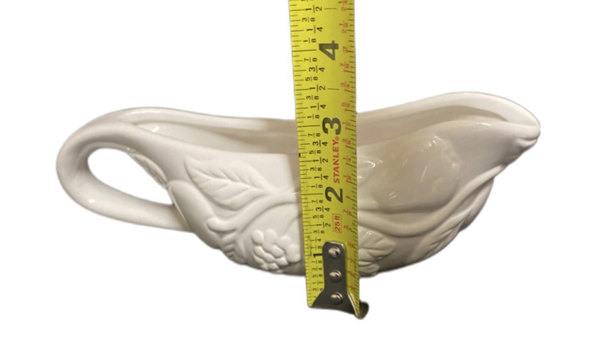 Vintage Oneida Gravy Boat & Underplate ChATEAU HARVEST White Embossed Fruits