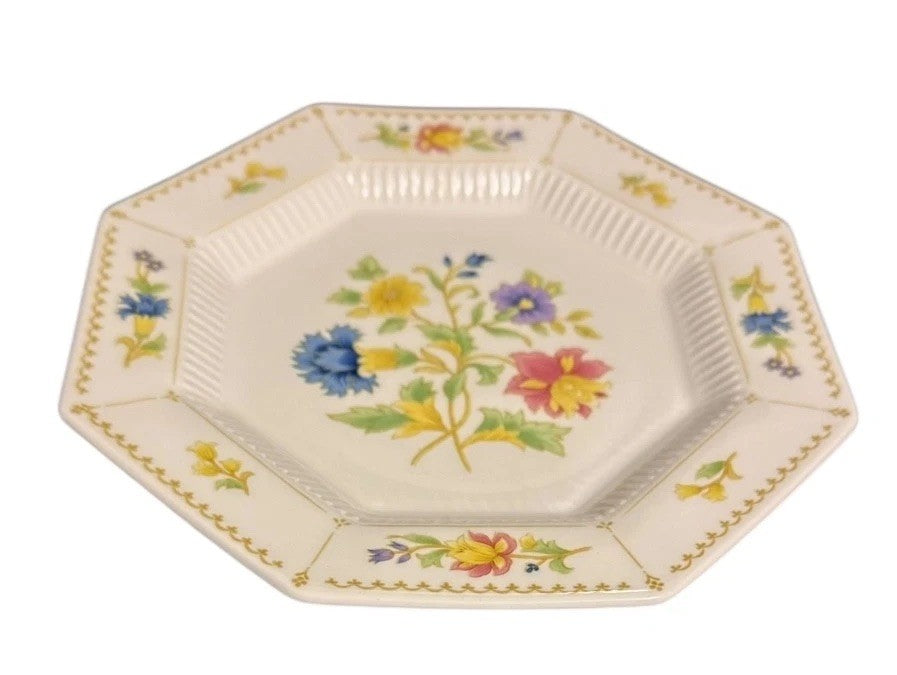 Nikko Classic Collection Magenta Octagonal Floral Salad Plates Set of 4 Japan