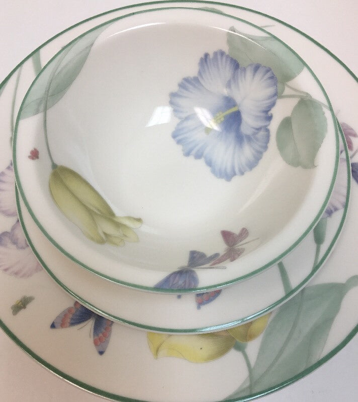 Epoch Garden Walk 3 Piece Place Setting Service For 2-E125 Oven Safe Floral