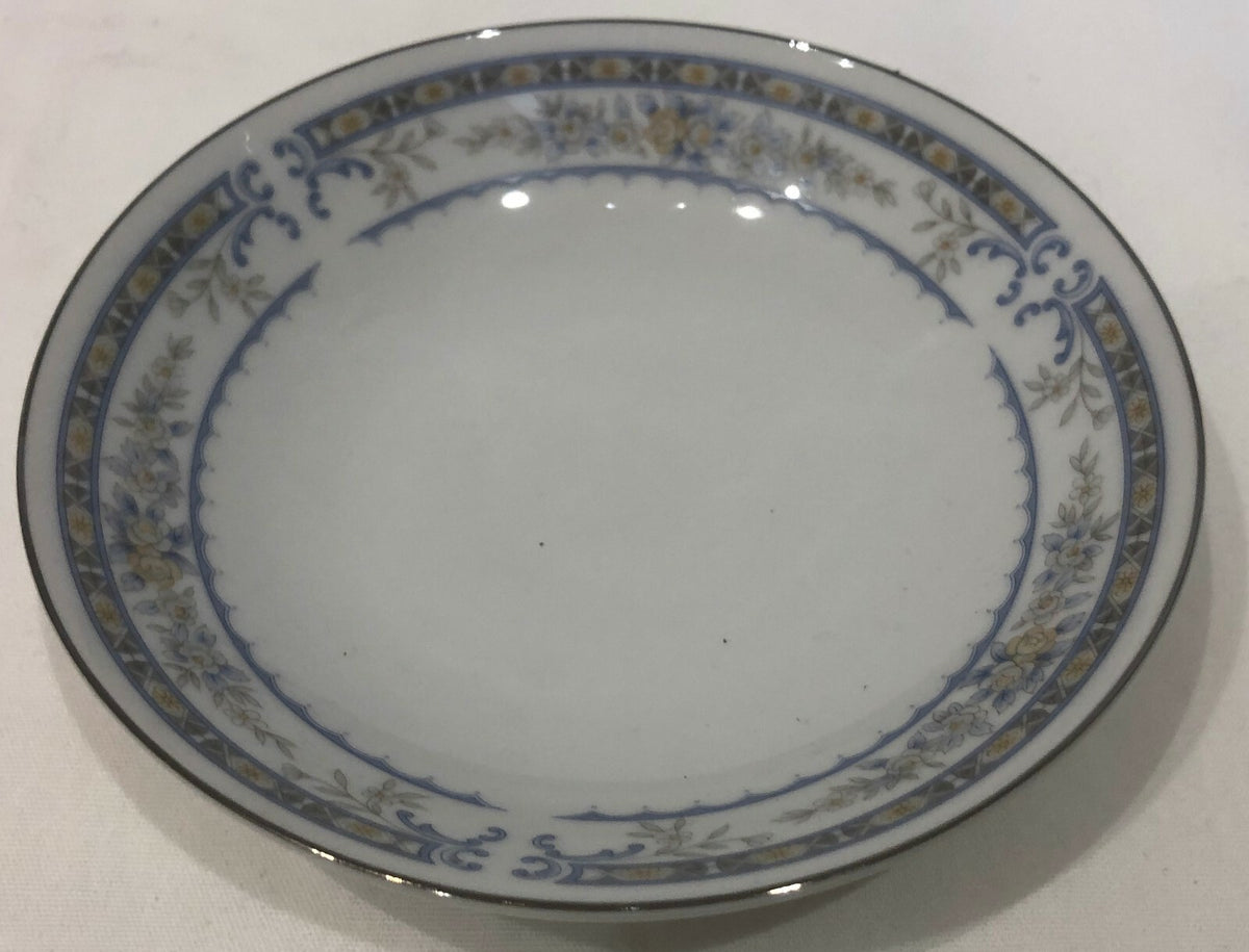 The Sakurai GARDEN Japan Fine Porcelain China Designer Collection Dinnerware