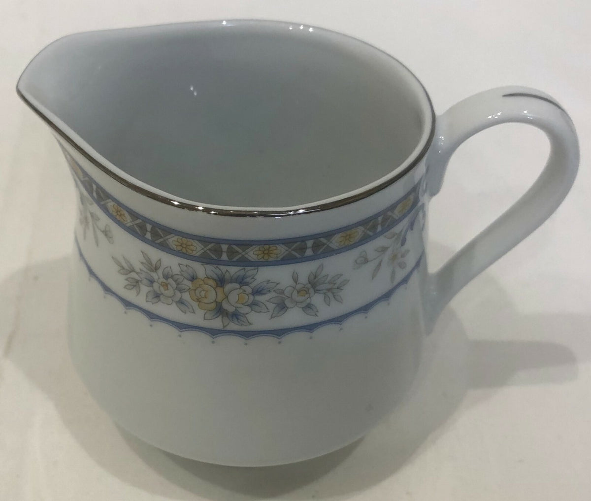 The Sakurai GARDEN Japan Fine Porcelain China Designer Collection Dinnerware