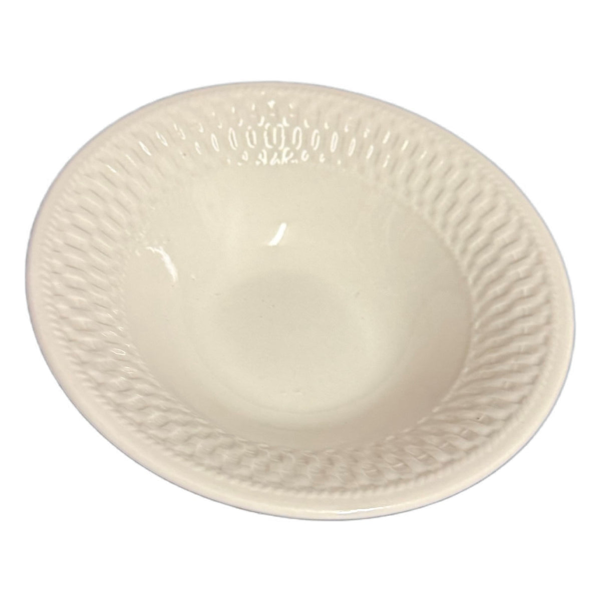 Oneida Wicker 6 3/8 in Set Of 3 Fruit/Cereal Bowls White Weave Stoneware