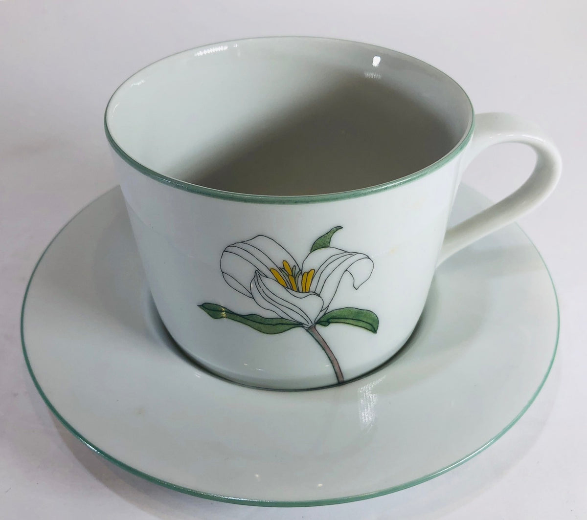Block Spal "TRILLIUM" Watercolors, Goertzen, Flowers Dinnerware Collection 