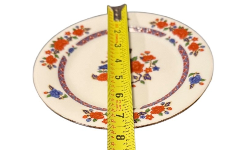3 CROWN MING OLD IMARI Salad Plates 7.5” Jian Shiang China Faded Gold Trim