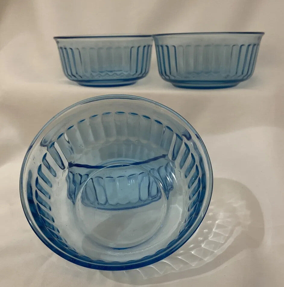 Vintage Fortecrisa Blue Azure Ice Blue 4 Glass Ribbed Bowls Mexico Forte Crisa