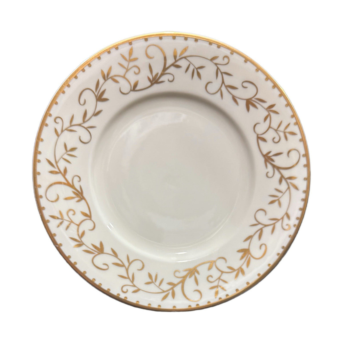 Crate & Barrel Elyse Buffet Salad Luncheon Plates Set of 4 Gold Vine Scroll