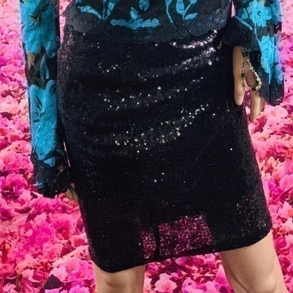 Black sequin NOVO Pencil Midi Skirt woman fitted keen length S  