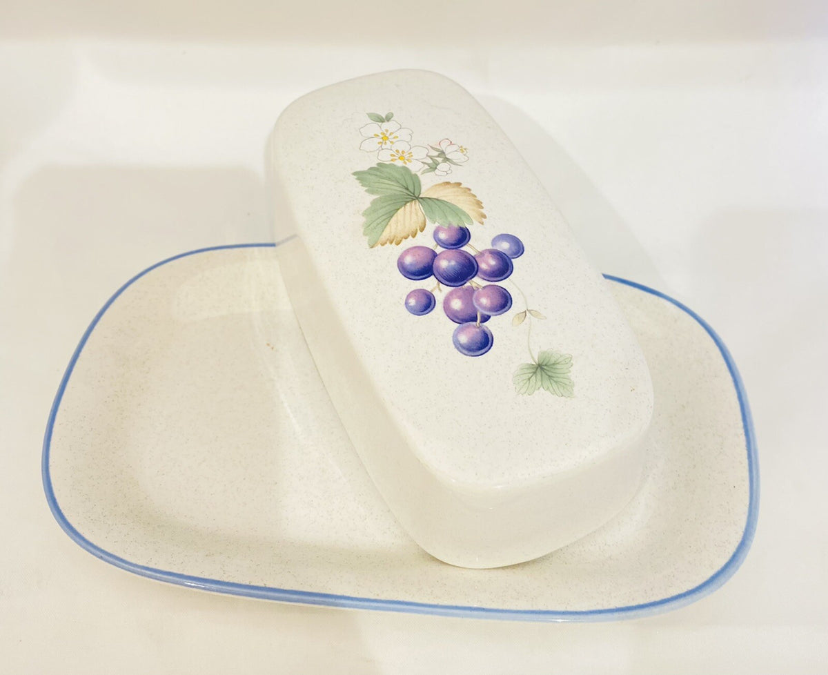Savoir Vivre "LUSCIOUS" Covered Ceramic Butter Dish Japan JJ017 Oven To Table