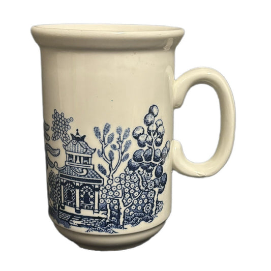 Churchill Blue Willow Georgian Shape Coffee Mugs, Set of 3 — Ceramic, England, 8 oz