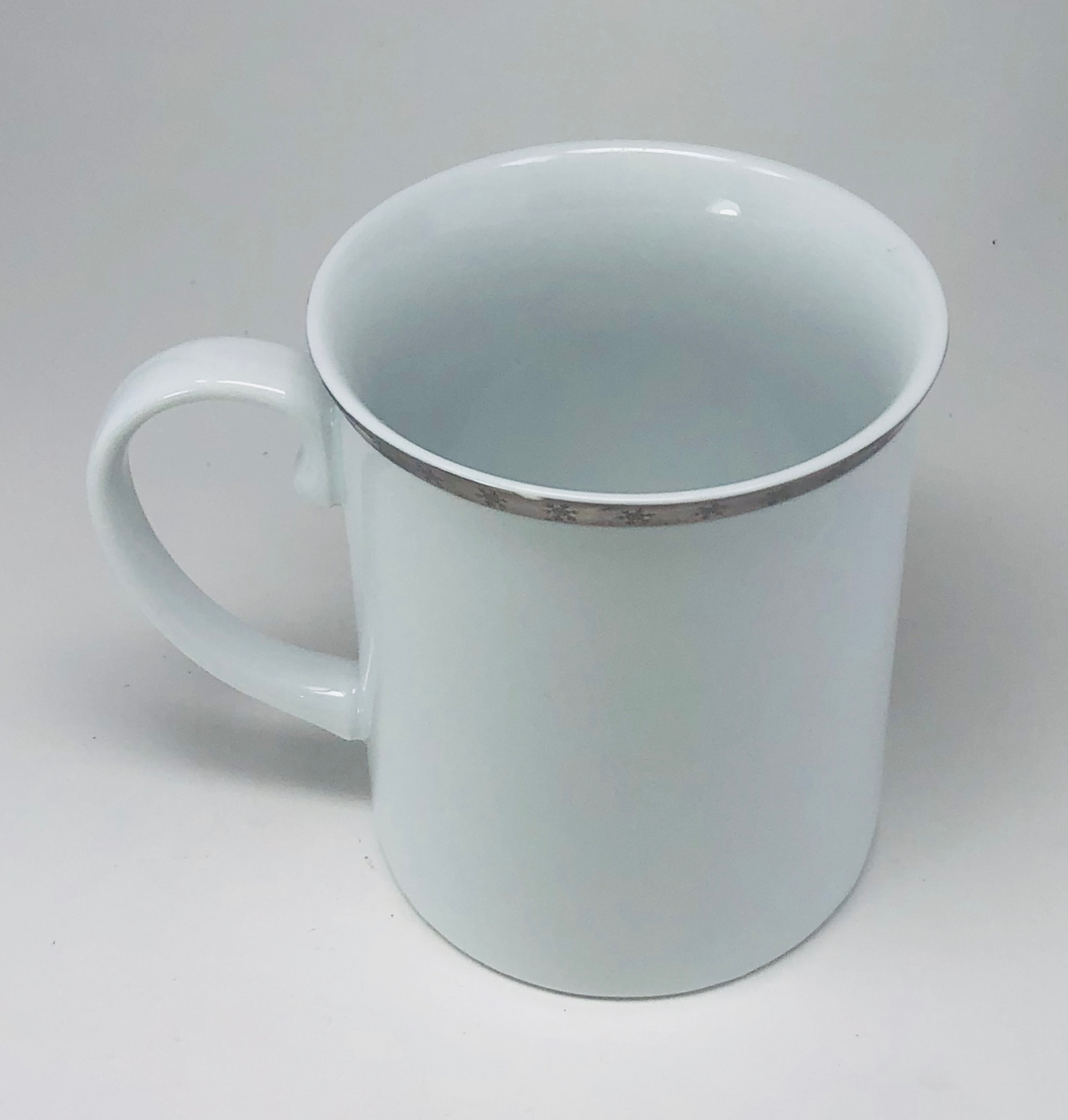 Threshold Holiday 2-Mugs White Porcelain Silver Snowflake Winter Tea Coffee Cup