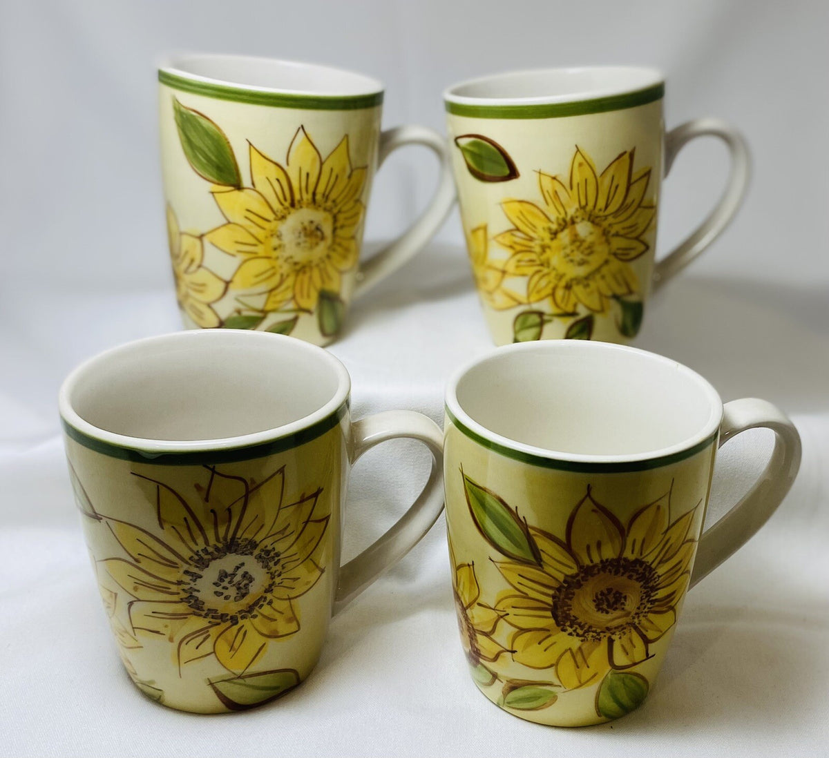 Gibson Designs 4-Mugs SUNFLOWERS Yellow Floral Ceramic Coffee Tea White Cup