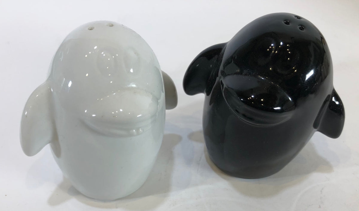 Salt & Pepper Shakers Kitchenware Dinning Table Collection Collectibles