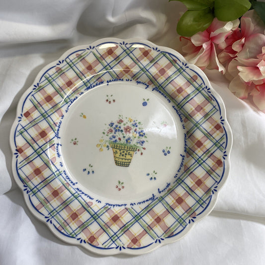 Nikko DENA'S GARDEN Salad Plate Floral Plaid 1998 Japan Freezer Oven Safe 8" D