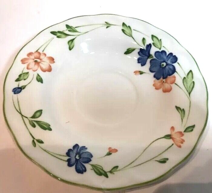 Nikko BORDEAUX 4-Cups 4 Saucers Provincial Designs Japan Blue Orange Flowers
