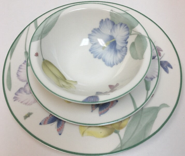 Epoch Garden Walk 3 Piece Place Setting Service For 2-E125 Oven Safe Floral