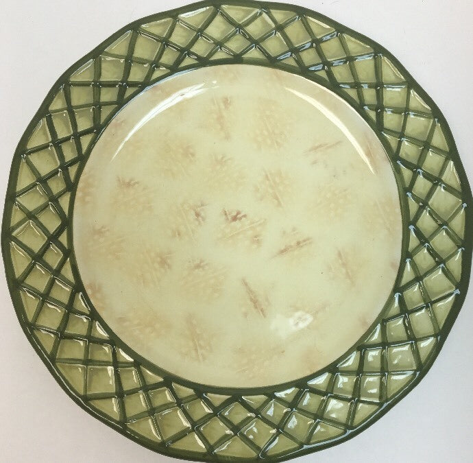 Lynns Earthenware 14 Piece EMMA'S GARDEN Green Lattice Dinner Salad Cup Saucer