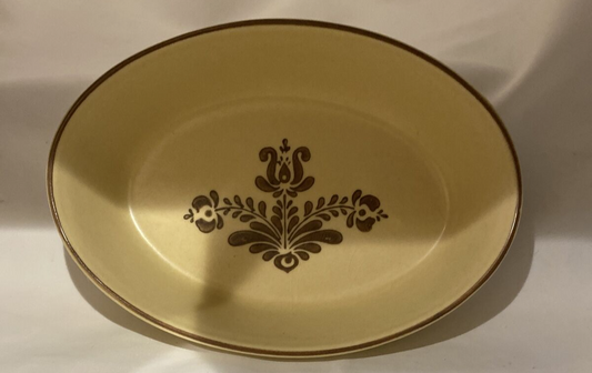 Pfaltzgraff Village  Oval Baker Casserole Dish #240 Brown Stoneware 7 3/4"L