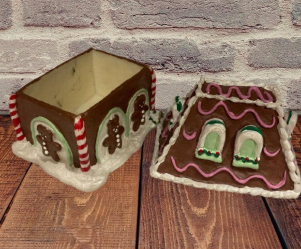GingerBear Trinket Box Manor Grand VanderBall Christmas 1997 North American Bear
