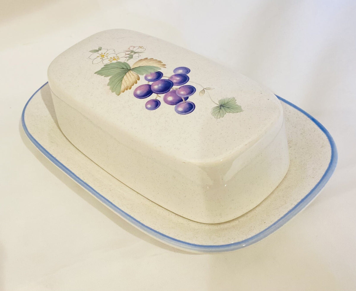 Savoir Vivre "LUSCIOUS" Covered Ceramic Butter Dish Japan JJ017 Oven To Table