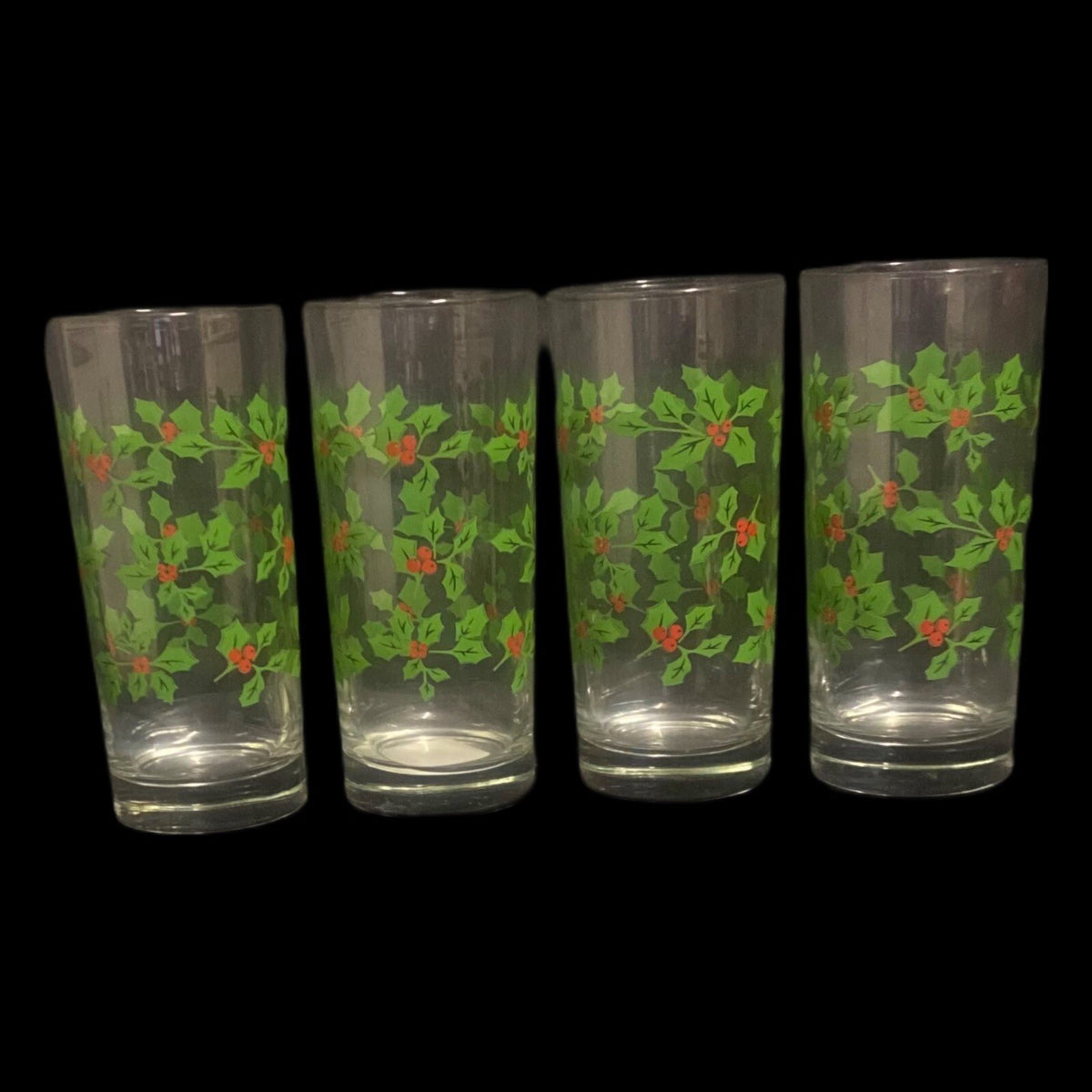 Greenbrier International 4-HOLLY BERRY Glasses Tea Water Juice 15.75 Fl. Oz