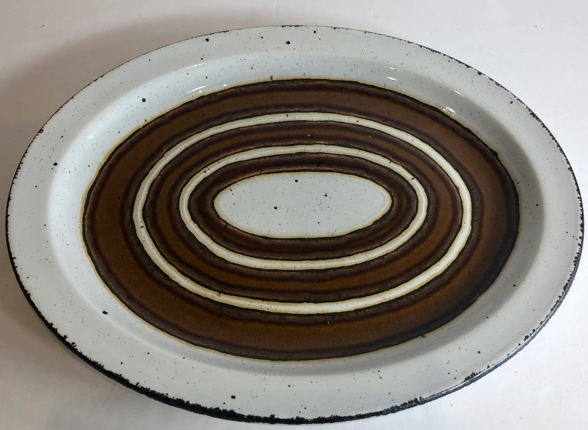 Midwinter Earth Stonehenge England Collection "Oven to Tableware"