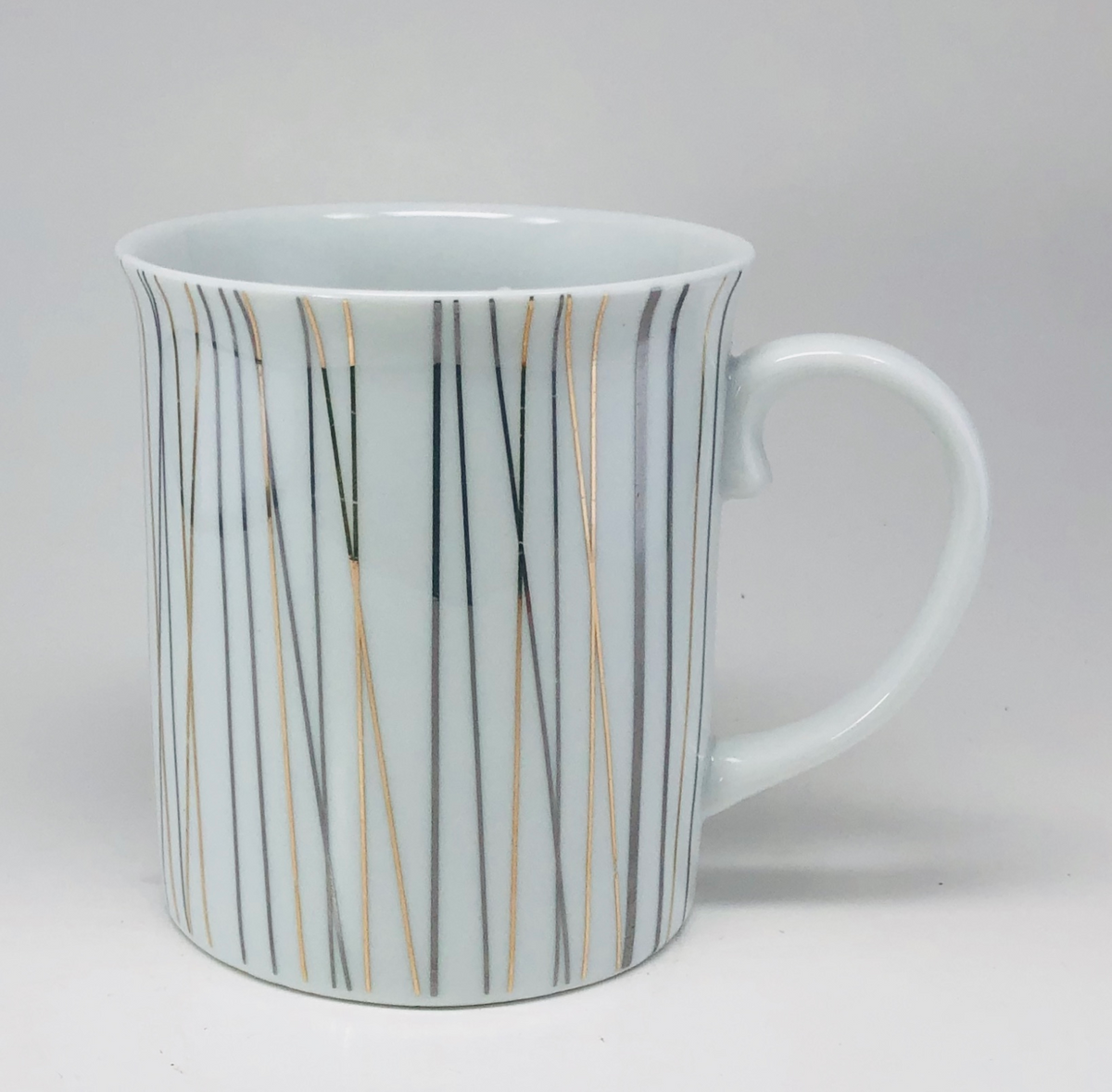 Threshold White Porcelain Mug 13 oz Gold Silver Stripe Coffee Tea Cup Target