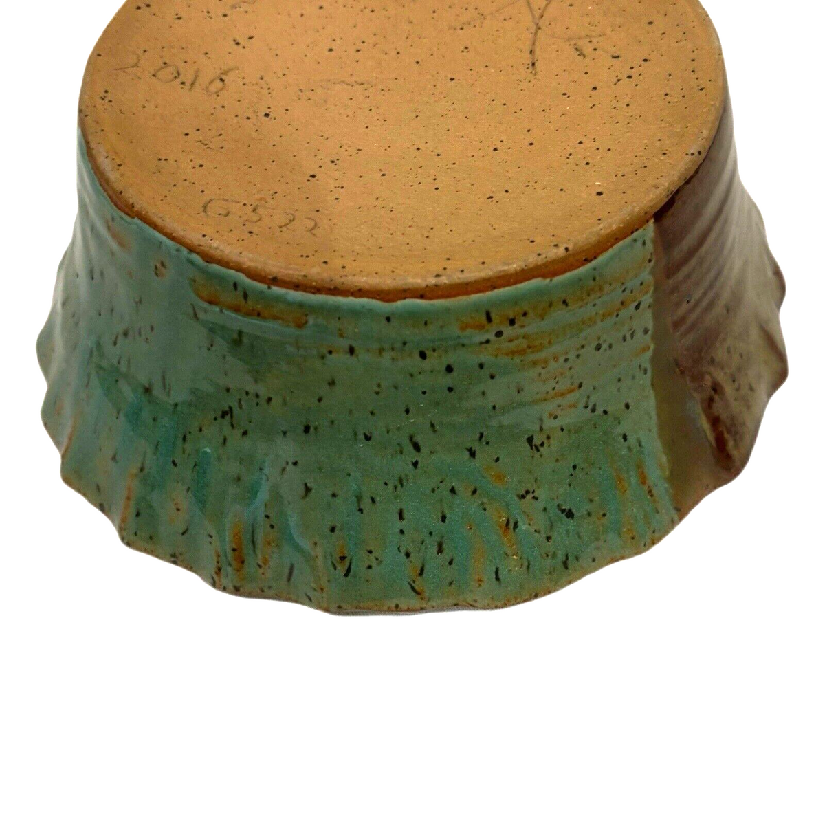 HANDCRAFTED BOWL Two-Tone Scalloped Pottery 2016 Signed Numbered Stoneware G522