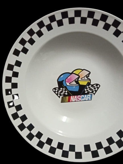 Gibson Designs NASCAR 3-Rim Soup Bowls 9 1/8”D Black White Checkered Nascar Logo
