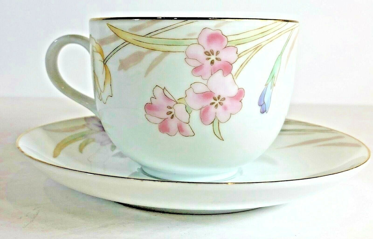 Mikasa GABRIELE Fine China Japan L9561 Iris Flower Gold Trim White Dinnerware