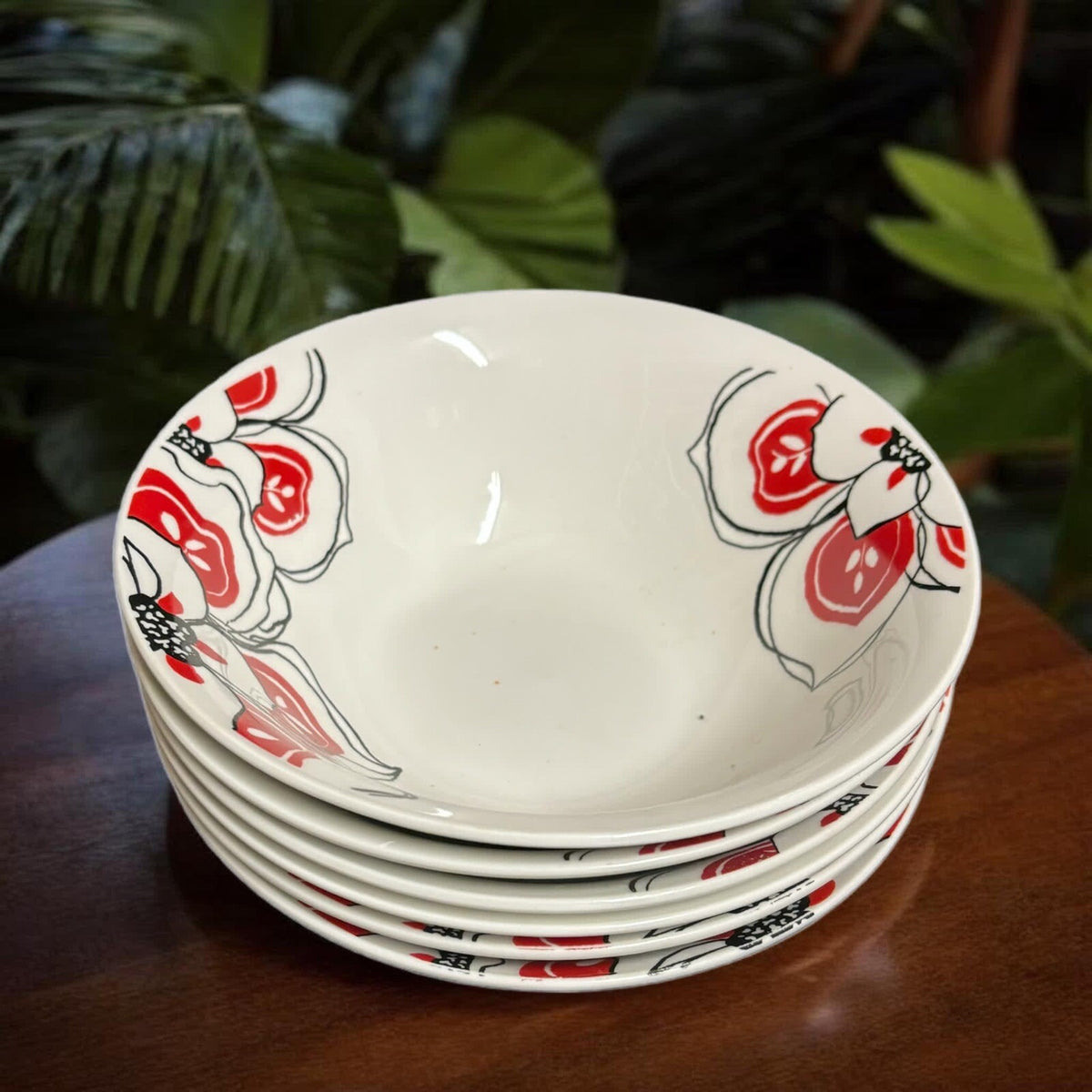 Rare Oneida BRIELLE 6-Bowls Soup/Cereal White Porcelain Red & Black Fower