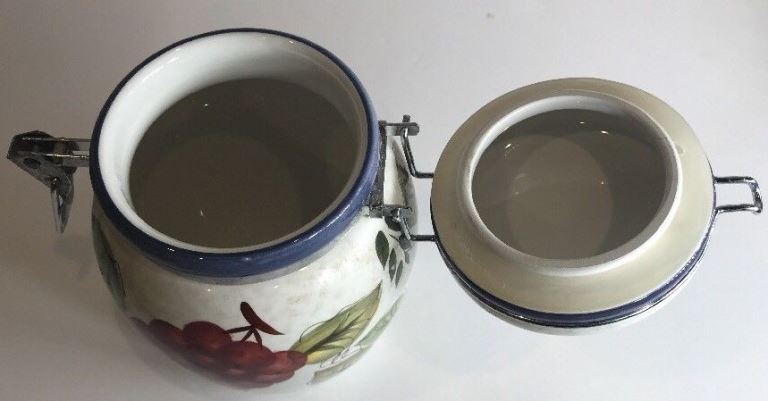 Oneida "VINTAGE FRUIT" Hand Painted Dinnerware Collection