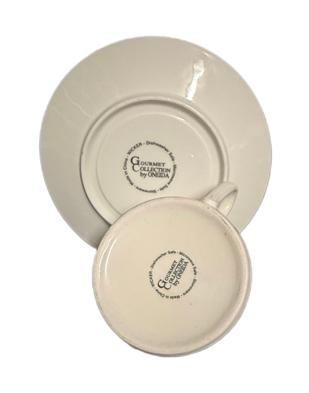 Oneida Gourmet Collection Wicker Set of 4 Cups & Saucers White Basket Weave