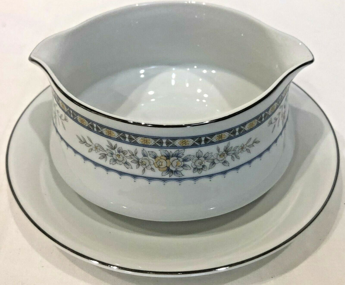 The Sakurai GARDEN Japan Fine Porcelain China Designer Collection Dinnerware