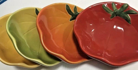 Williams Sonoma 4-Serving Dishes Tomato Shaped Dipping Condiment  Appetizer Set