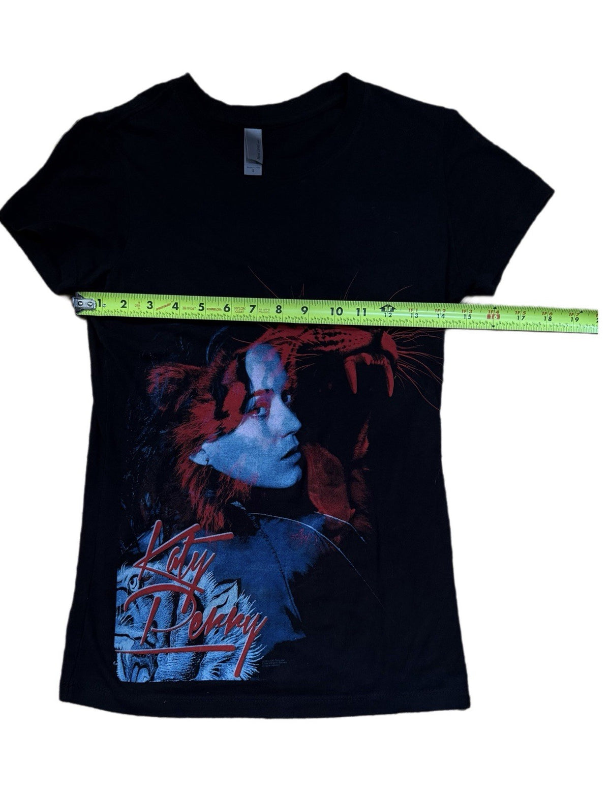 Katy Perry Women’s M Graphic Concert T-Shirt Black Tiger Roar Tour Tee