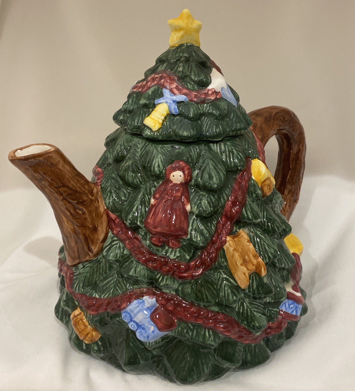 R.H Macy & CO Hand Painted Teapot 1994 Christmas Tree Shaped Holiday Pot 9.5" H