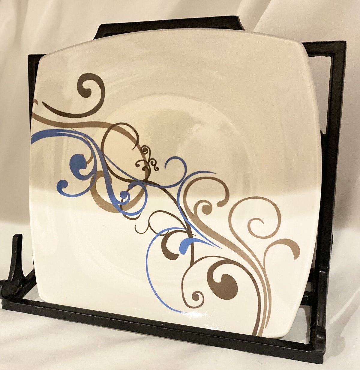 Coventry CHOCO SCROLL 4-Square Dinner Plates Fine China Porcelain  (PTS) Int'l.