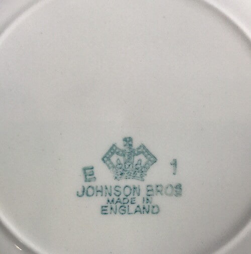Johnson Brothers 3-Bread & Butter Plates Regency White Swirl England 6 1/4" D