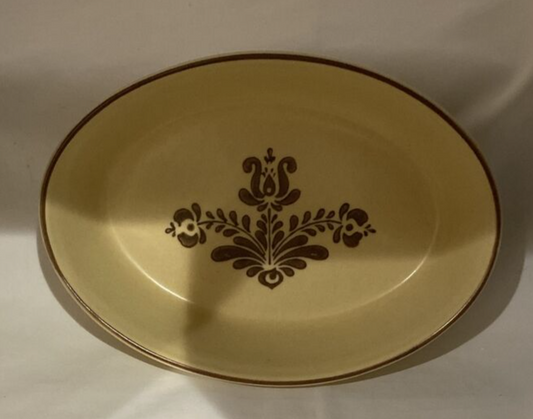 Pfaltzgraff Village  Oval Baker Casserole Dish #240 Brown Stoneware 7 3/4"L