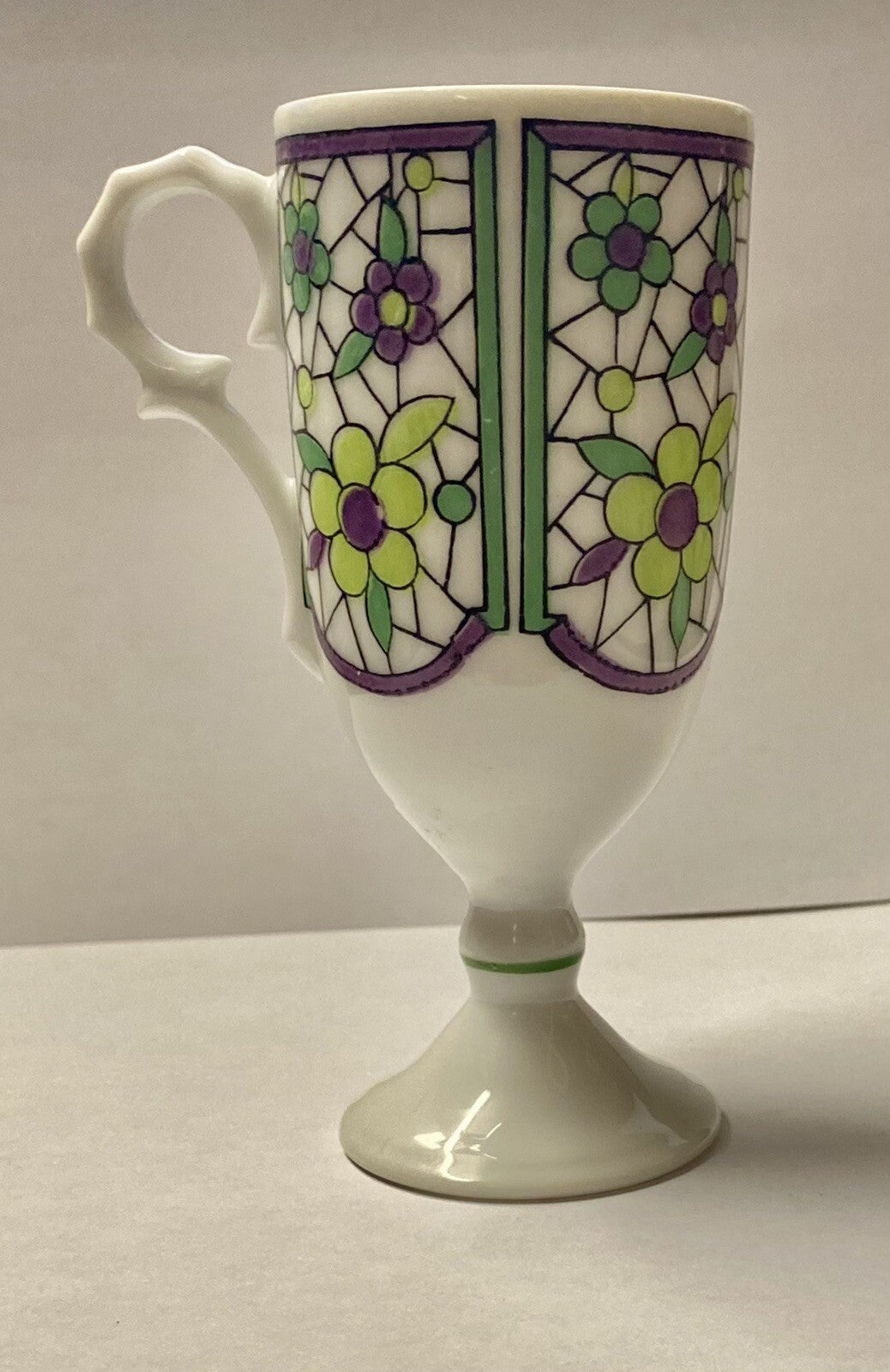 Set of 5 Vintage Da Vinci Pedestal Demitasse Mugs 2262 4 oz Green Purple Floral